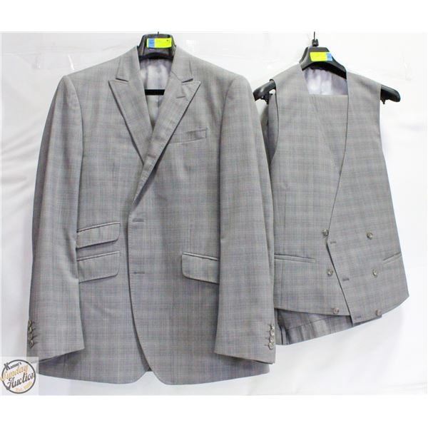 COPPLEY MEN'S SUIT JACKET VEST AND PANTS