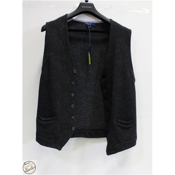 WOOL AND CO MENS VEST SIZE LARGE 70% WOOL