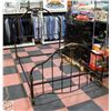 Image 1 : VINTAGE STYLE METAL BEDFRAME DOUBLE SIZE NO RAILS