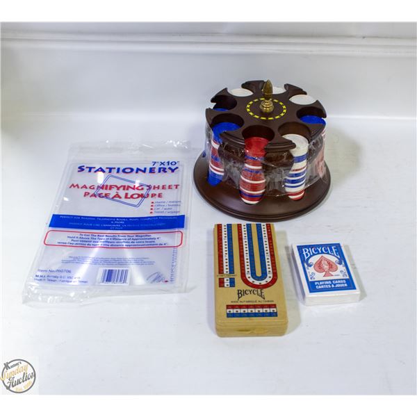 POKER CHIPS ON ROTATING WOODEN HOLDER +