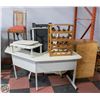 Image 1 : LOT OF ESTATE FURNITURE AND EXCERISE EQUIPMENT