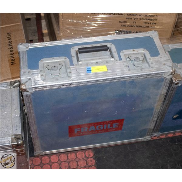 DURABLE SHIPPING CASE: H 8" W 20" L 18"