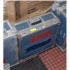 Image 1 : DURABLE SHIPPING CASE: H 7" W 18" L 16"