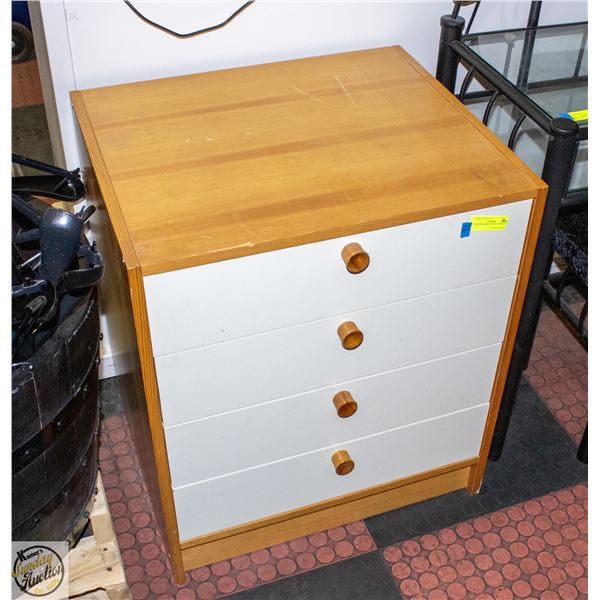 4-DRAWER WHITE FRONT BEDSIDE TABLE H-27.5" W-20.5"