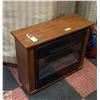 Image 1 : WOOD FRAMED HEAT SURGE FIRE PLACE MODEL W5
