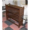 Image 1 : VINTAGE BROWN BOOK SHELF 35"X38"X8"