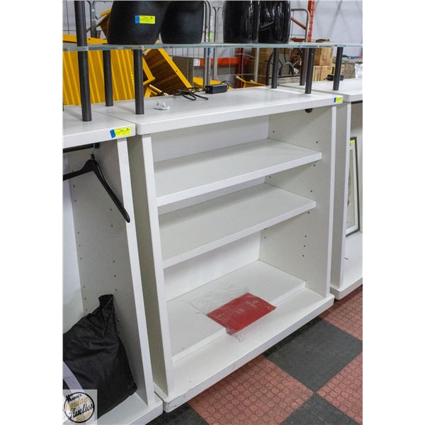 BAILIFF SEIZED: CLOTHING RACK 24" X 48" X 48"