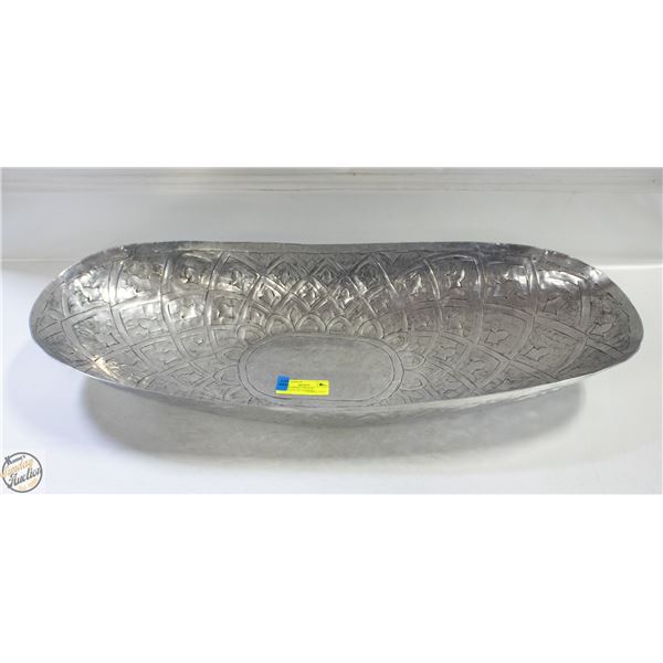 BAILIFF SEIZED: PRESSED ALUMINUM DECOR BOWL