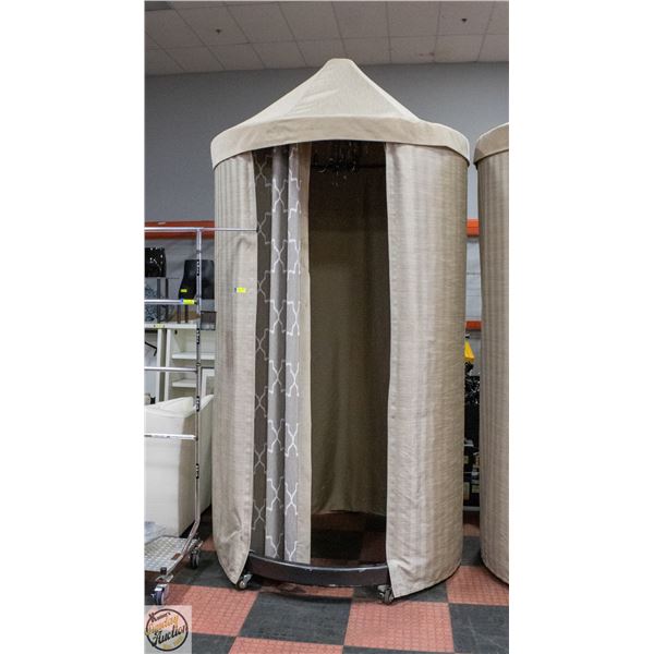 BAILIFF SEIZED: MOBILE CHANGING ROOM ON WHEELS