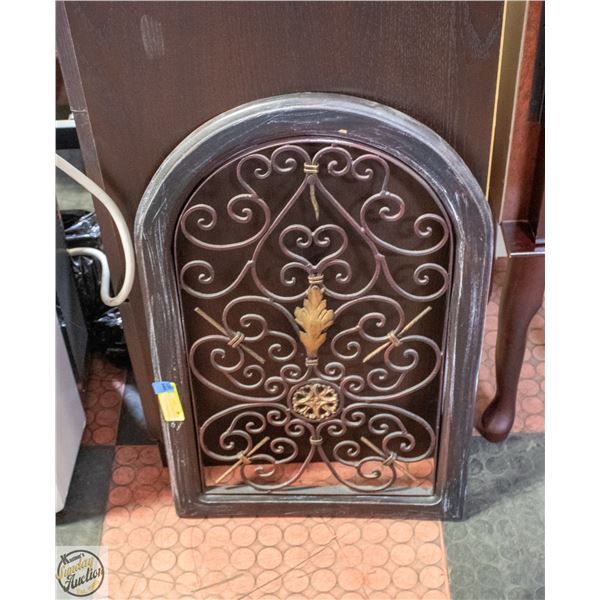 METAL WALL ARCH DECOR 25"X17"