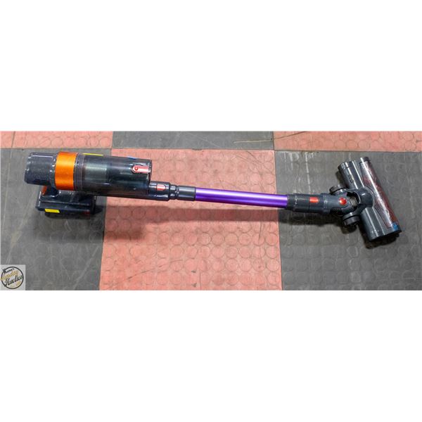 POWERFFY STICK VACCUM IN