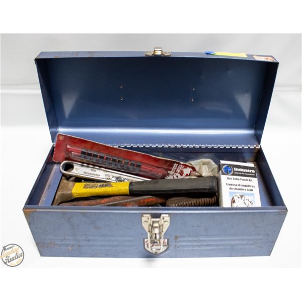 BEACH TOOL BOX WITH TOOLS AND