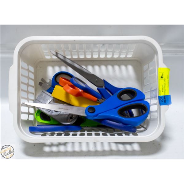 LOT OF CUTTING TOOLS AND SCISSORS