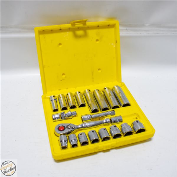 MAC METRIC SOCKET SET