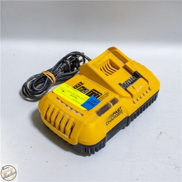 DEWALT 20V MAX 20V FAST CHARGER