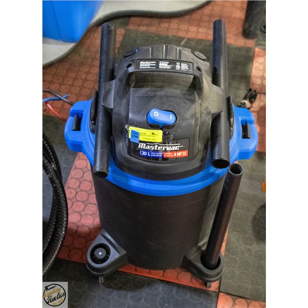 MASTERCRAFT SHOP VACUUM 8 GAL