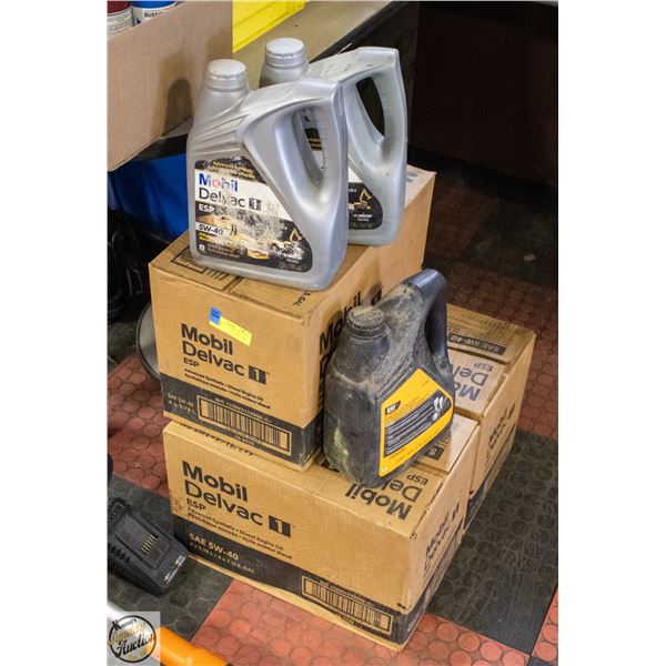 JUG OF OIL X 15; 14 JUGS 5W40 + 1 JUG 0W40