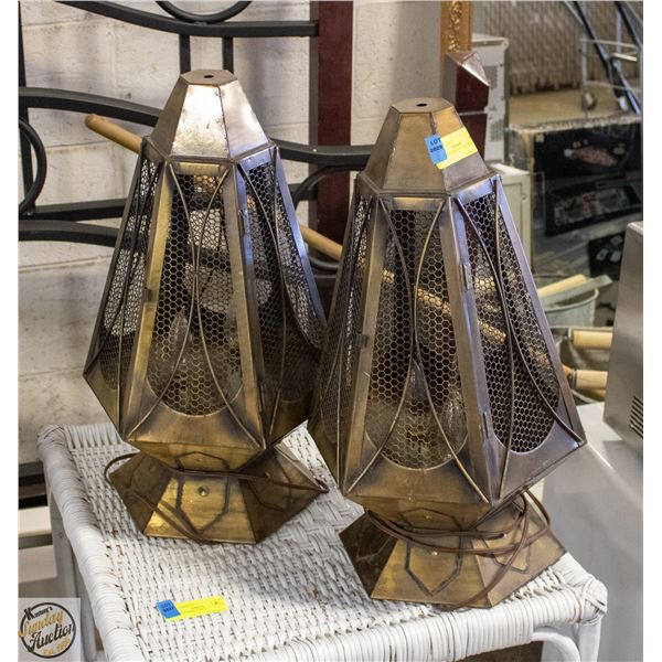 PR LRG VTG BRASS PATIO LAMPS