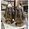 Image 1 : PR LRG VTG BRASS PATIO LAMPS