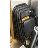 Image 1 : LOT OF 8 BLACK FOLDING CHAIRS