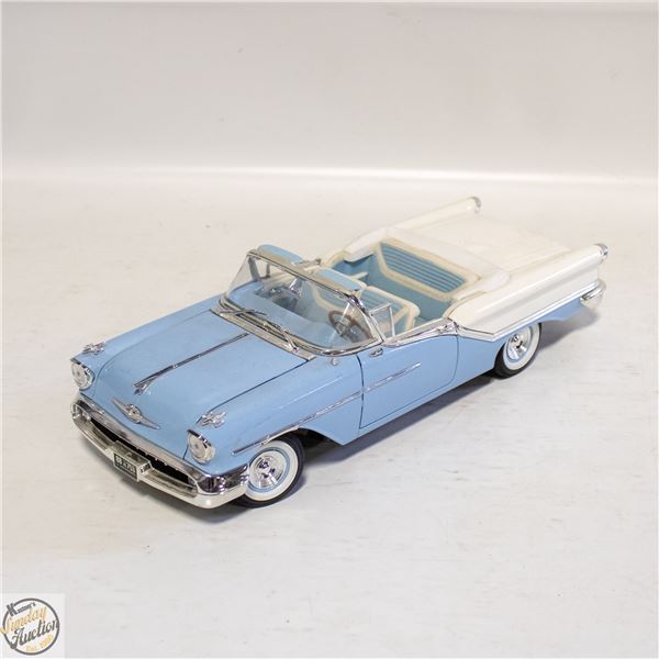 1/18 SCALE 1955 OLDSMOBILE SUPERR 88 CONVERTIBLE