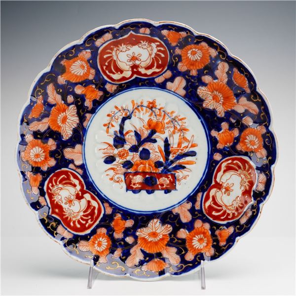 Japanese Imari Style Porcelain Bowl with Scalloped Rim