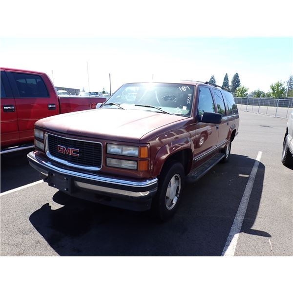 1998 GMC Suburban