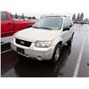 Image 1 : 2005 Ford Escape