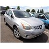 Image 2 : 2011 Nissan Rogue