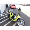 Image 2 : 2008 Genz Scooter