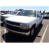 Image 1 : 2000 Chevrolet Silverado 1500 RUNS WITH MECHANICAL PROBLEMS