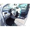 Image 5 : 2012 Toyota Sienna