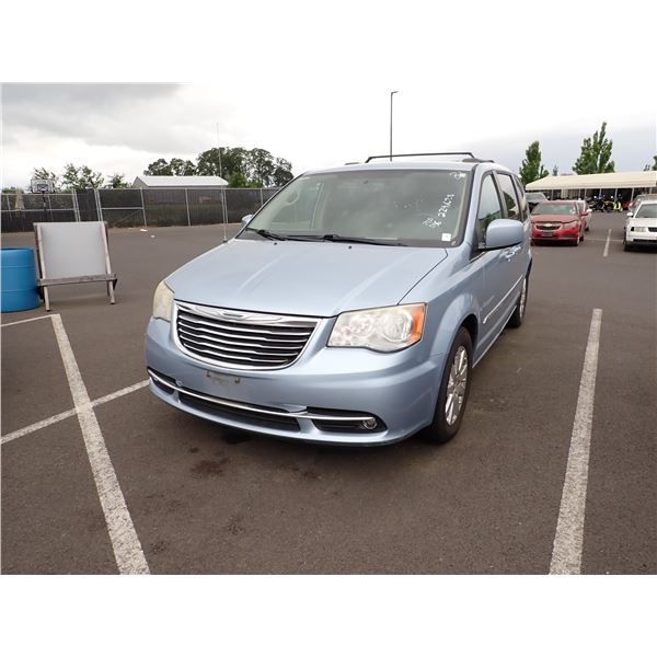 2013 Chrysler Town and Country