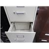 Image 5 : Filing Cabinet