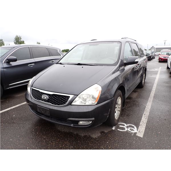 2014 Kia Sedona