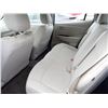 Image 6 : 2011 Nissan LEAF