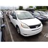 Image 2 : 2004 Toyota Sienna