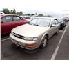 Image 1 : 1999 Nissan Maxima