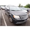 Image 2 : 2012 Chrysler Town and Country