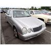 Image 2 : 2002 Mercedes-Benz E320