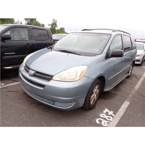 2005 Toyota Sienna