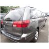 Image 3 : 2005 Toyota Sienna