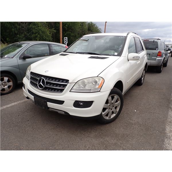 2007 Mercedes-Benz ML320
