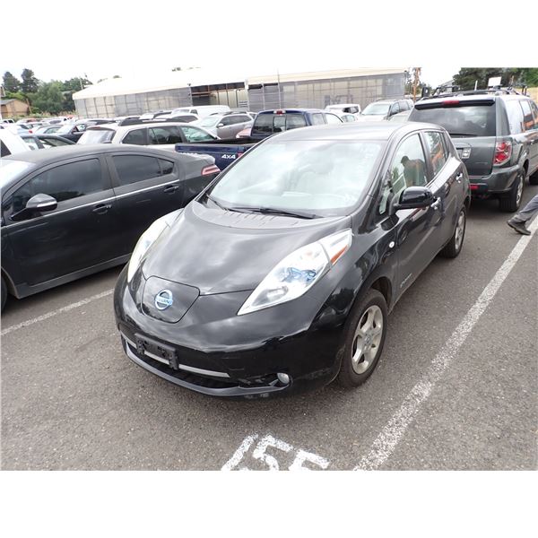 2011 Nissan LEAF