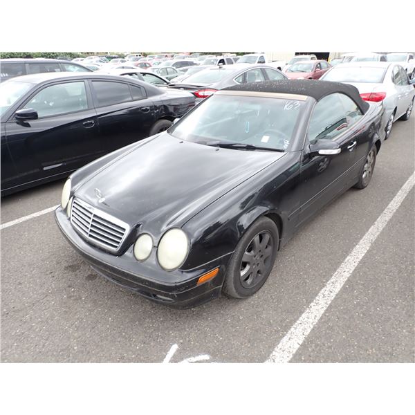 2002 Mercedes-Benz CLK320