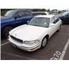 Image 1 : 2003 Buick Park Avenue