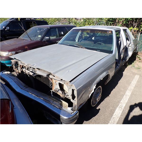 1987 Ford Crown Victoria