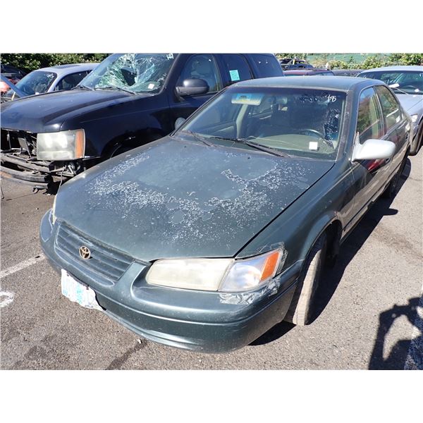 1999 Toyota Camry