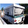 Image 4 : 2004 Fleetwood Travel Trailer