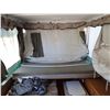 Image 5 : 2004 Fleetwood Travel Trailer